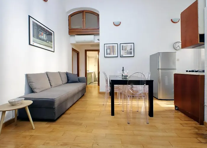 Vatican Spacious Modi רומא